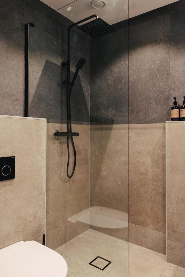 Hotel Strana Hälleviksstrand エクステリア 写真