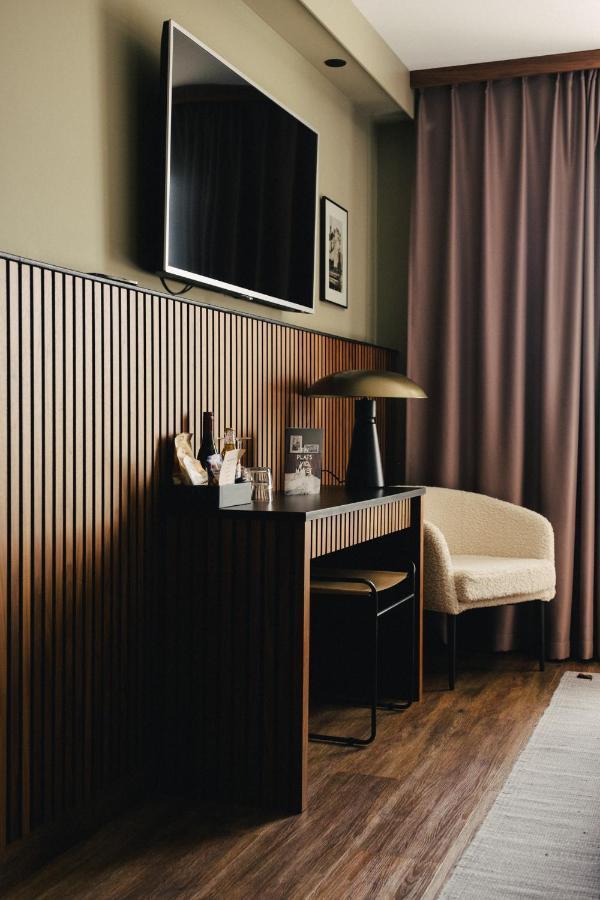 Hotel Strana Hälleviksstrand エクステリア 写真